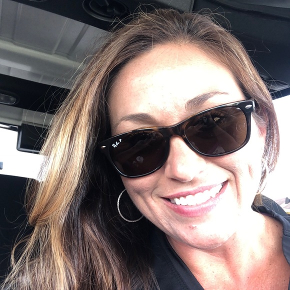 Meet your Posher, Sumerlynn - Picture 1 of 1